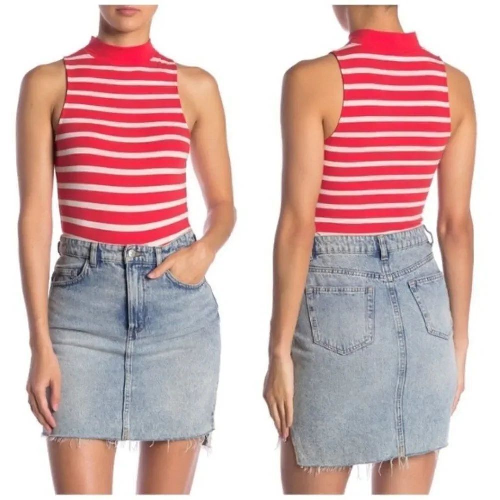 Abound Red Striped Cotton Mock Neck Bodysuit in Red Hibiscus Arden Stripe size M